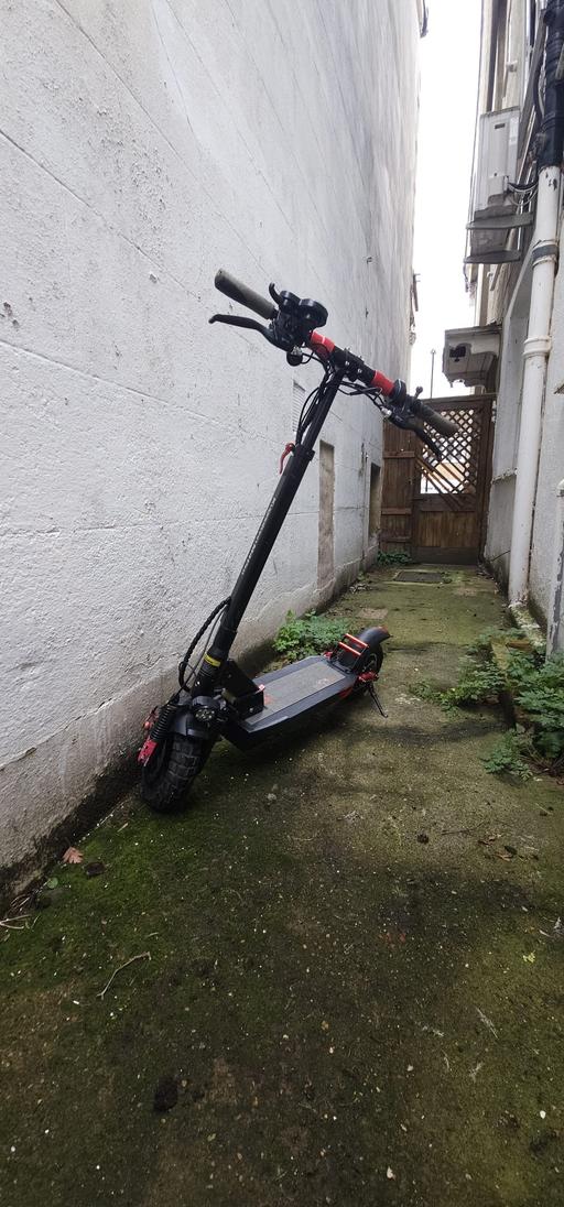 Vehicles Selhurst South East London - Photos for Kugoo Kirin M4 Pro (Electric Scooter)- 32mph