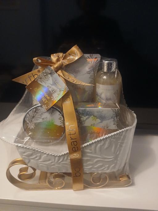 Buy & Sell Penn Wolverhampton - Photos for Christmas Gift set