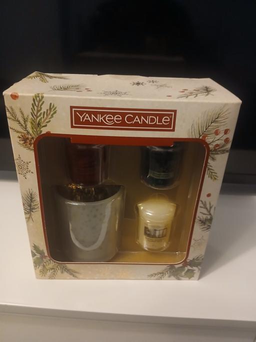 Buy & Sell Penn Wolverhampton - Photos for Yankee Candle votive set
