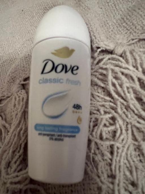 Buy & Sell Easington Lane Sunderland - Photos for Dove Roll On Deodorant ( New )