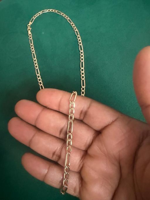 Buy & Sell West Bromwich Sandwell - Photos for 9ct Gold Chain 16”