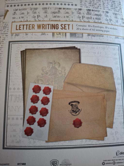 courses Studley Stratford-on-Avon - Photos for harry potter items