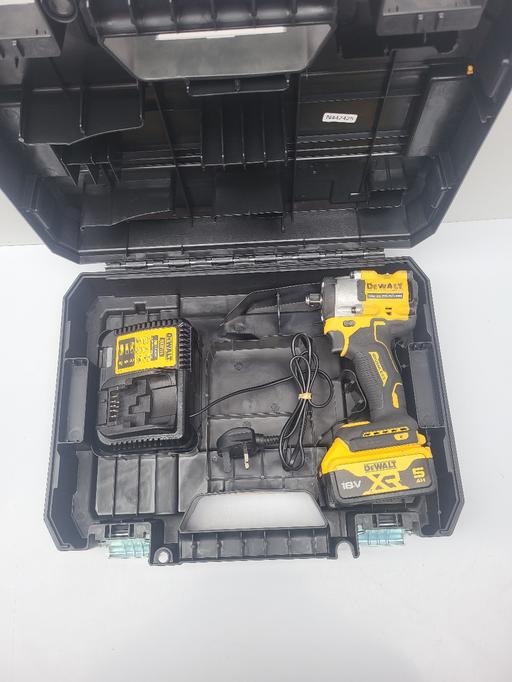 Buy & Sell West Bromwich Sandwell - Photos for DeWalt 18V XR Brushless 1/2 Impact Wrench