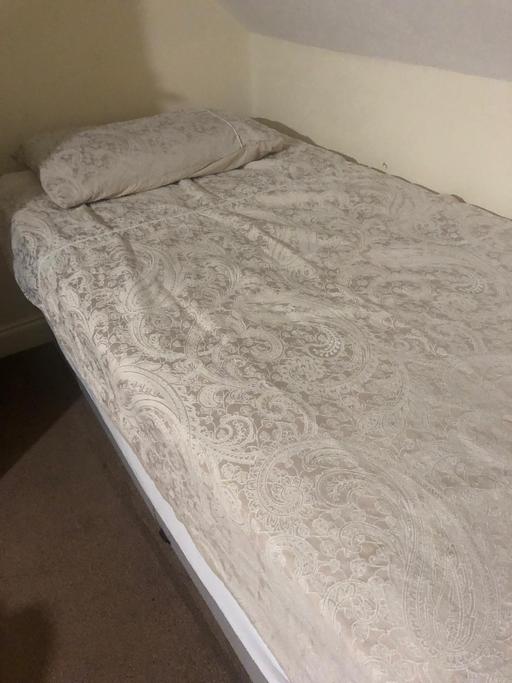 Buy & Sell Bebside Northumberland - Photos for SINGLE BEDDING PLUS DUVET ( 2 sets)