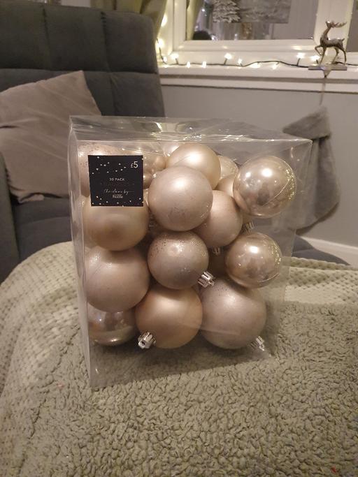 Buy & Sell Stainforth Doncaster - Photos for brand new pack 30 pink Christmas baubles