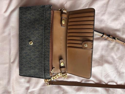 Buy & Sell Bethnal Green East London - Photos for Crossbody bag Michael Kors