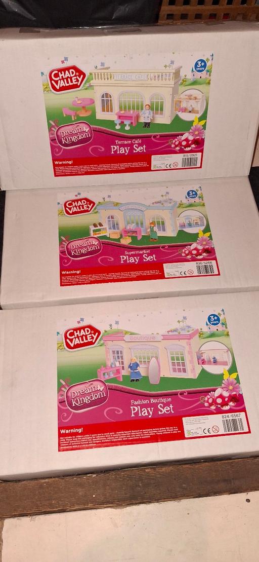 Buy & Sell Dudley Port Sandwell - Photos for Chad Valley Playsets x3