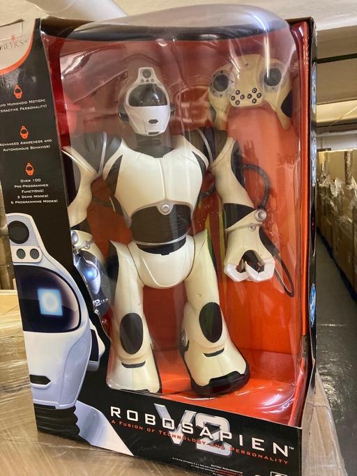 Buy & Sell Chadderton Oldham - Photos for New Robot still in box