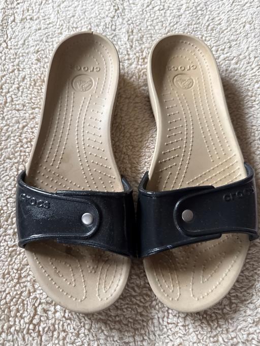 Buy & Sell Holly Lane Industrial Estate North Warwickshire - Photos for Crocs size 8 women’s but fit a 7