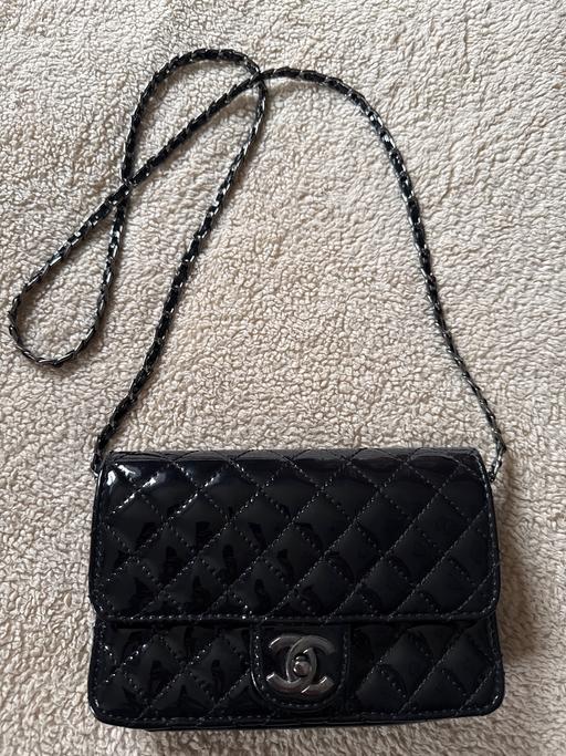 Buy & Sell Holly Lane Industrial Estate North Warwickshire - Photos for Brand new designer inspired handbag