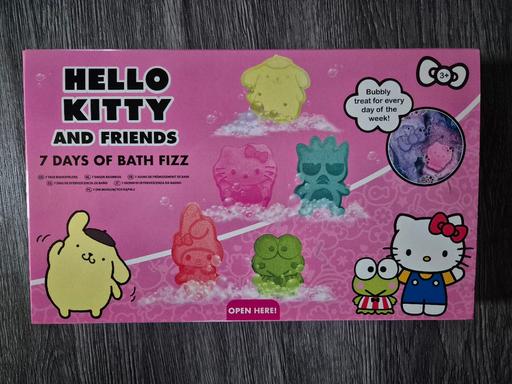 Buy & Sell Crumpsall Manchester - Photos for new Hello Kitty 7 Days Of Bath Fizz