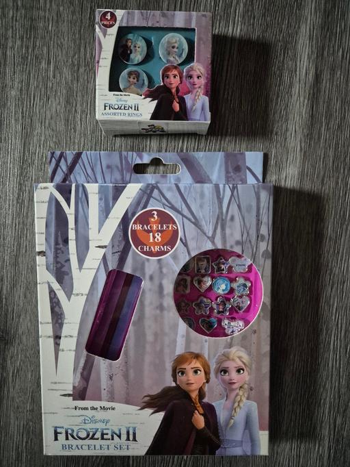 Buy & Sell Crumpsall Manchester - Photos for new Disney Frozen Bracelet & Rings Set