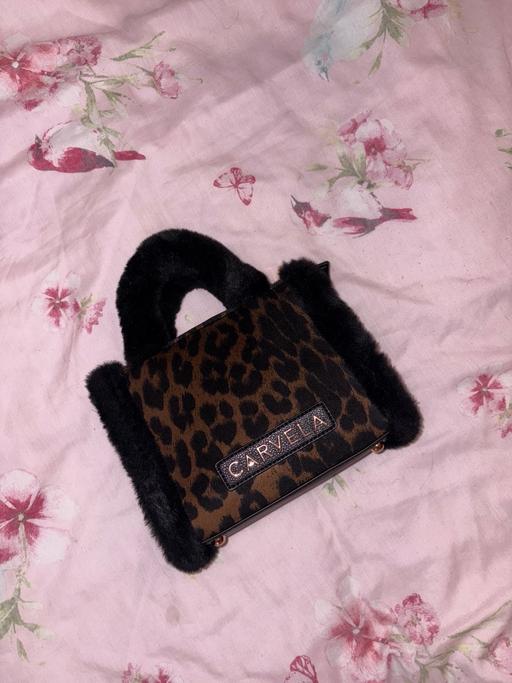 Buy & Sell Surrey Quays South East London - Photos for Carvela Mini