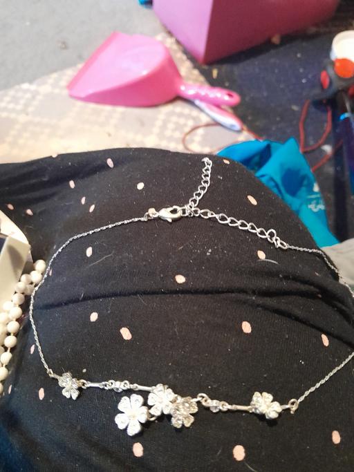 Buy & Sell Netherton Dudley - Photos for small neclace