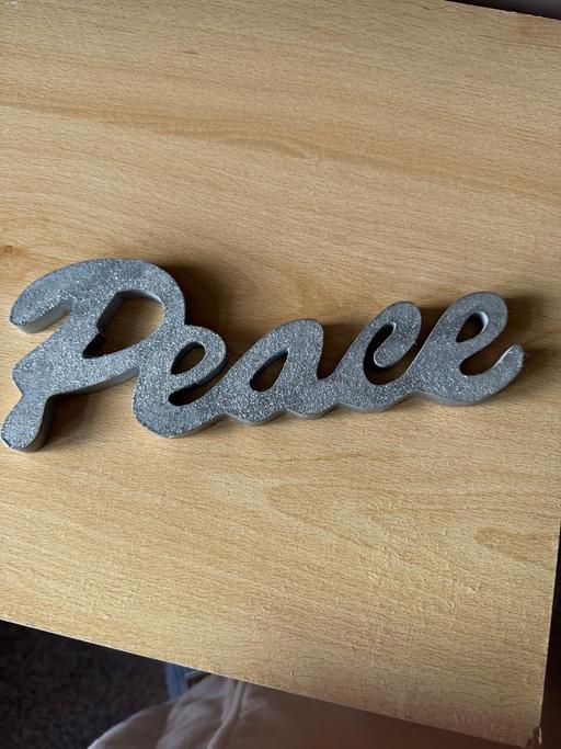 Buy & Sell New Eltham South East London - Photos for Silver glittery Christmas Peace sign