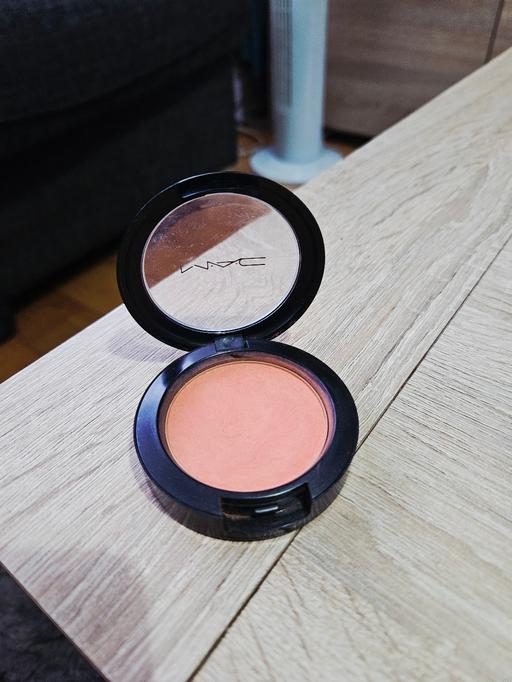 Buy & Sell Newton Doncaster - Photos for Mac powder blusher.