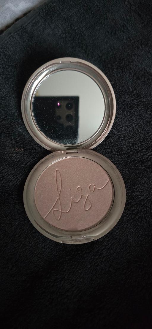 Buy & Sell Wath-Upon-Dearne Rotherham - Photos for Lisa Armstrong highlighter