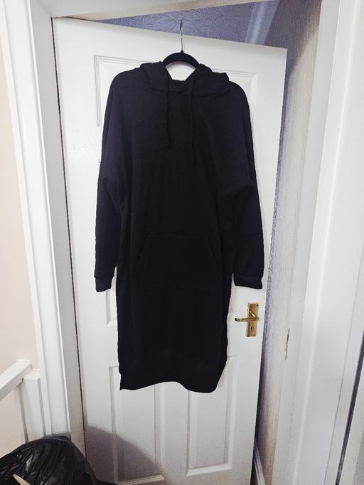 Buy & Sell Newton Doncaster - Photos for Hooded winter dress, size 16.