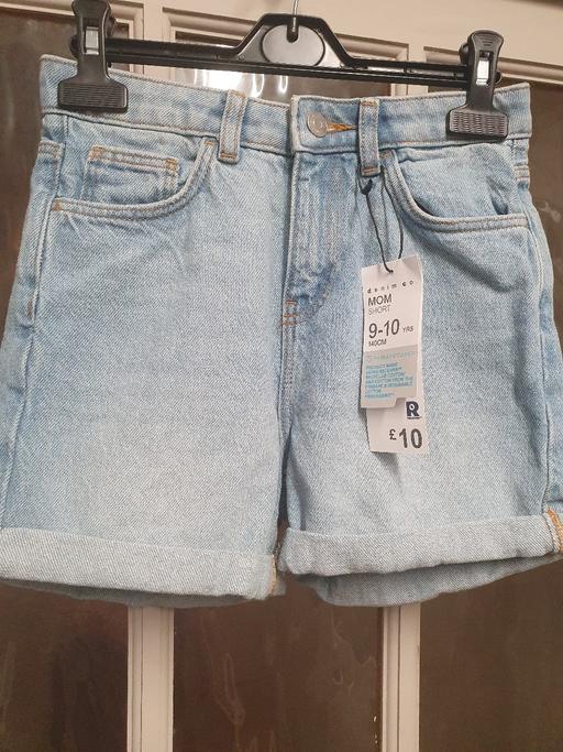 Buy & Sell Oxley Wolverhampton - Photos for NEW..Girls Denim Mom Shorts