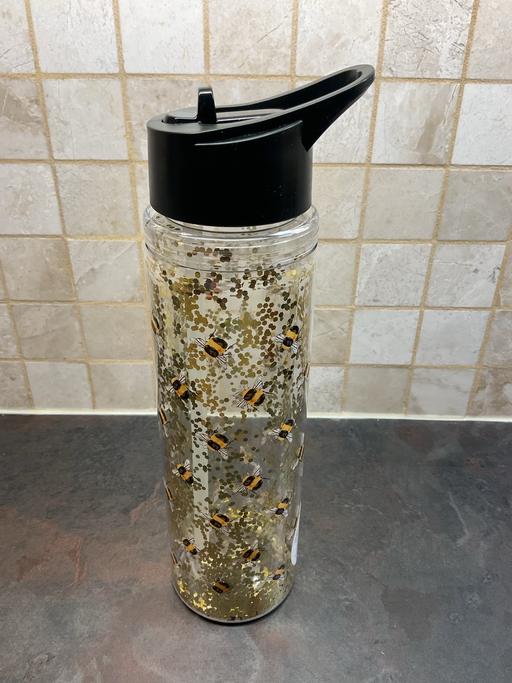 Buy & Sell Liverpool Knowsley - Photos for Bee Glitter Drinks Bottle
