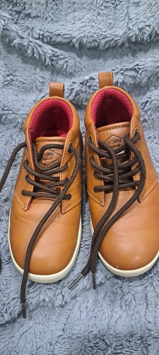 Buy & Sell Four Oaks Birmingham - Photos for Lee Cooper shoes kids Size 9