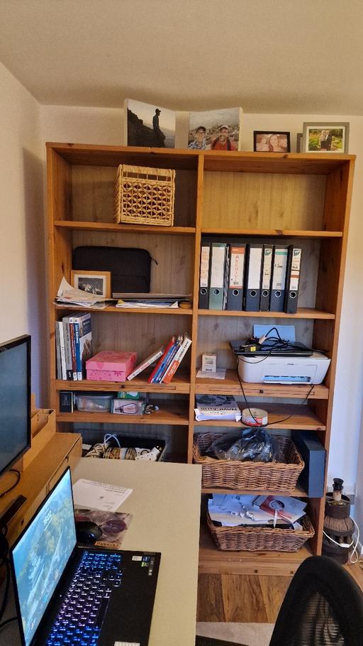 Buy & Sell Surrey Quays South East London - Photos for solid bookshelf