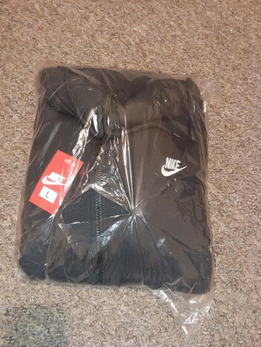 Buy & Sell Scunthorpe North Lincolnshire - Photos for Nike warm fleece tracksuit size large L