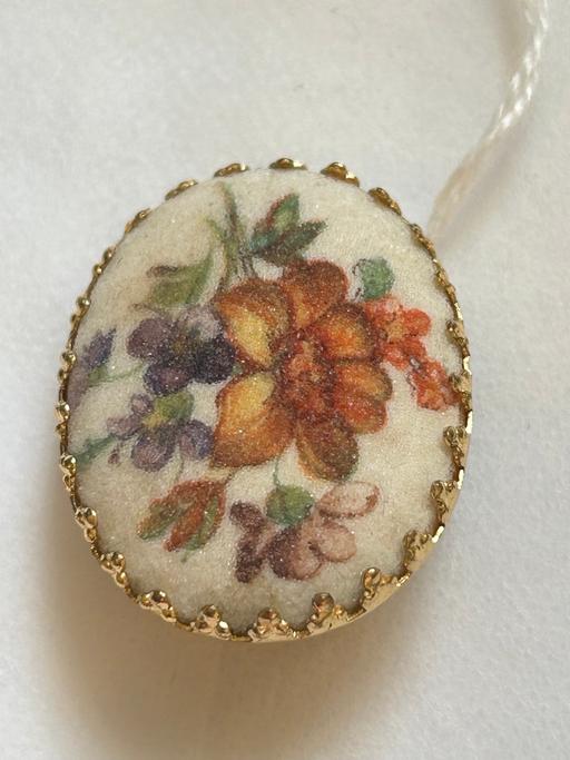 Buy & Sell Richmond Richmond upon Thames - Photos for Scalf pin