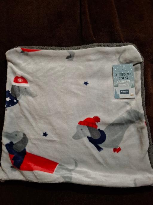 Buy & Sell Woodsetton Dudley - Photos for CUSHION COVER