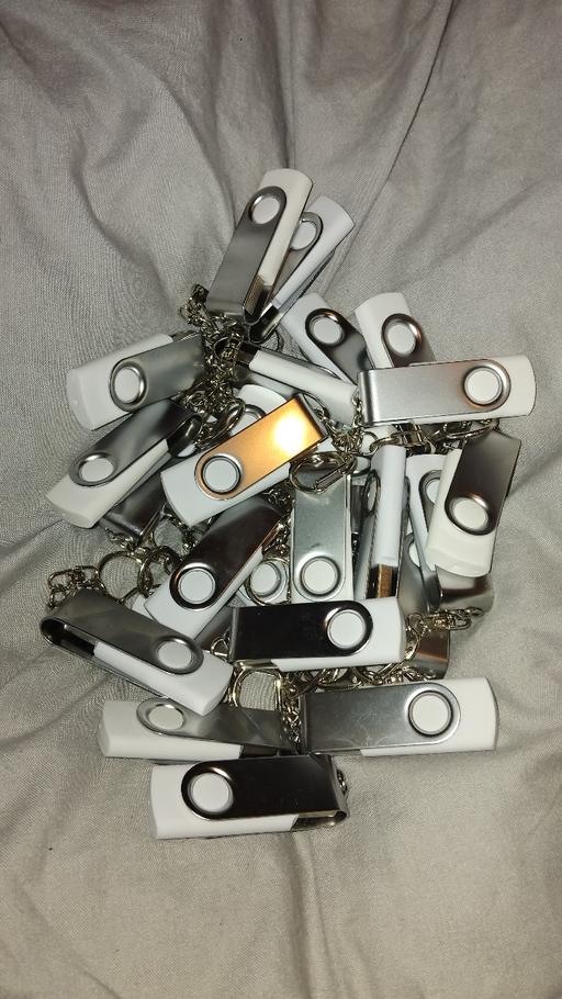 Buy & Sell Frankley Bromsgrove - Photos for USB FLASH DRIVES - 122MB PER DRIVE