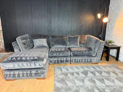 Buy & Sell Irlams O`Th`Height Salford - Photos for DFS Ada Corner Sofa – Silver Plush Fabric