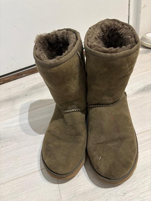 Buy & Sell Finsbury Park North London - Photos for Uggs