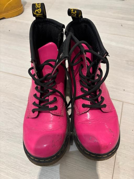 Buy & Sell Finsbury Park North London - Photos for Dr martens