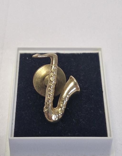 Buy & Sell Saltley Birmingham - Photos for 9ct saxophone badge pin