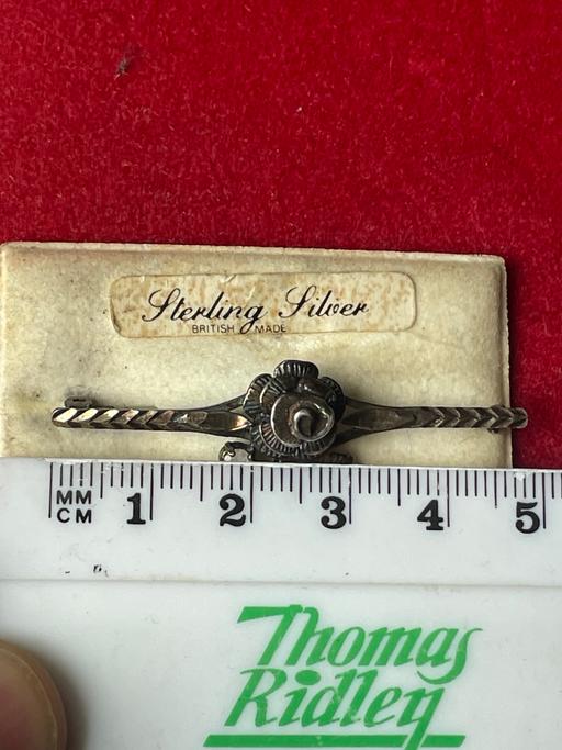 Buy & Sell Enfield Wash Enfield - Photos for Old vintage brooch