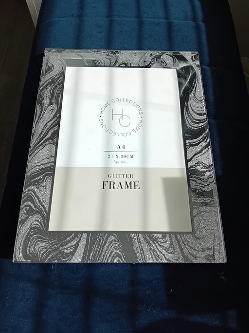 Buy & Sell Marton Blackpool - Photos for PHOTO FRAME