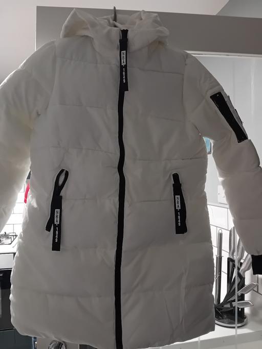 Buy & Sell Dudley Port Sandwell - Photos for New girls padded coat