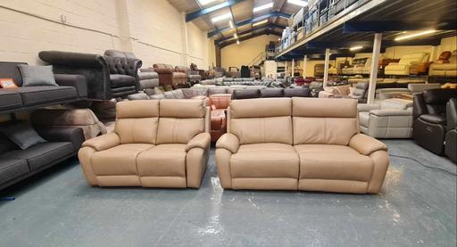Buy & Sell Pentre Flintshire - Wales - Photos for La-z-boy cream leather electric sofas