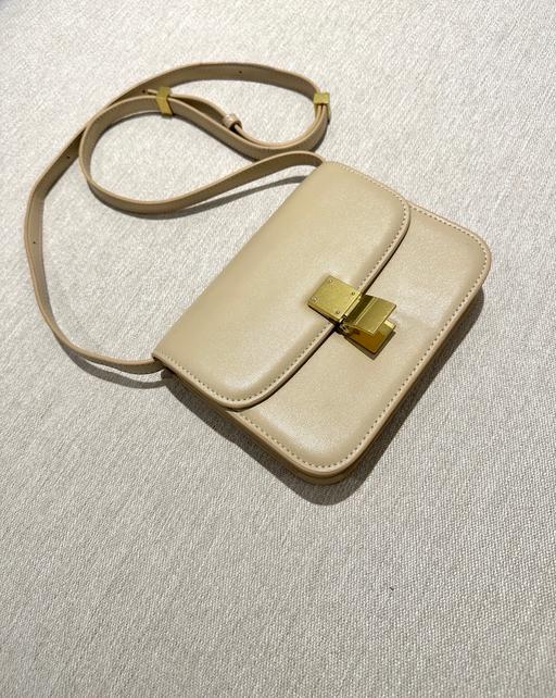 Buy & Sell Bushey Hertsmere - Photos for Cream & Gold Women’s Bag