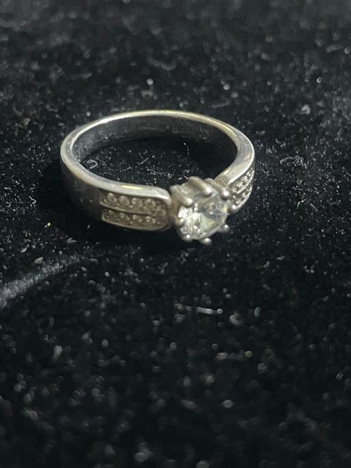 Buy & Sell Enfield Wash Enfield - Photos for Silver ring