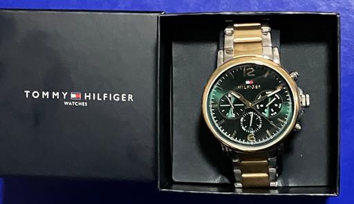 Buy & Sell Yeovil Somerset - Photos for Men’s Tommy Hilfiger Green Dial Watch