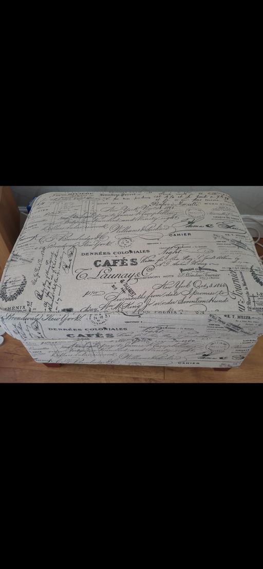 Buy & Sell Pensnett Dudley - Photos for Large Stool Script Design