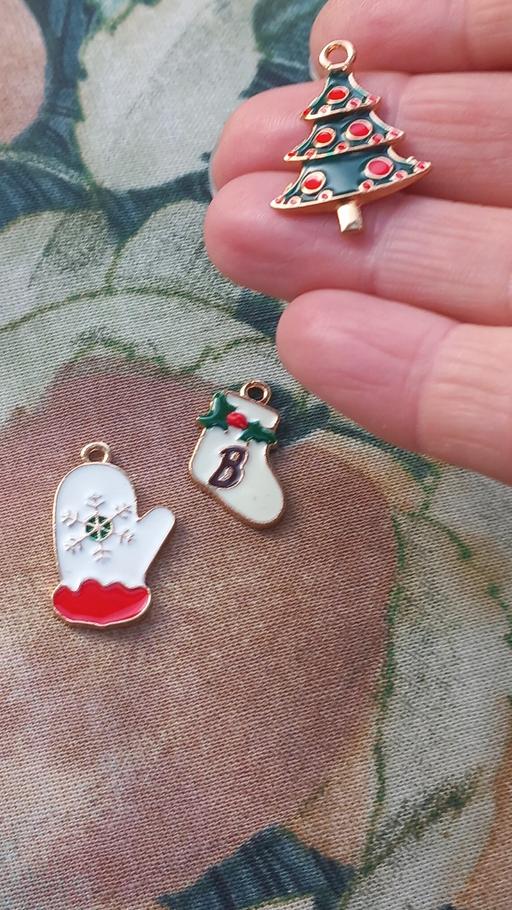 Buy & Sell Lyppard Bourne Worcester - Photos for charms