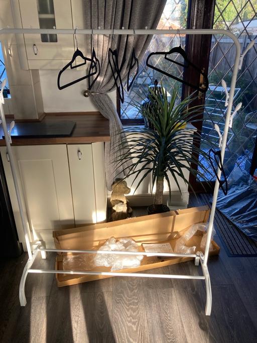 Buy & Sell Sedgley Dudley - Photos for Clothes rail