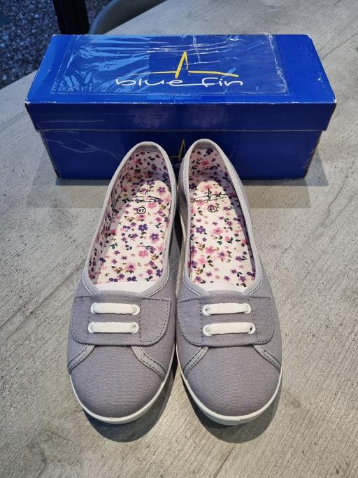 Buy & Sell Wallbrook Dudley - Photos for new blue fin loafers