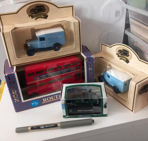 Buy & Sell Thatto Heath Saint Helens - Photos for Coll of diecast cars and trucks