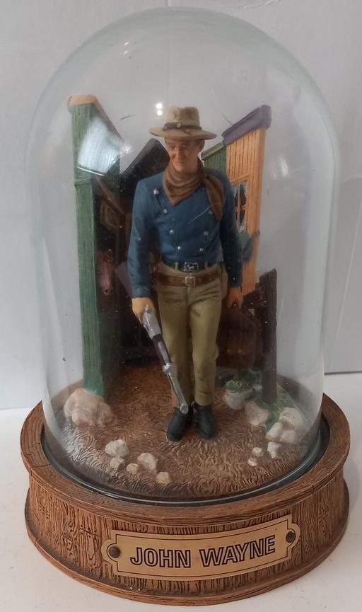 Buy & Sell Thatto Heath Saint Helens - Photos for limited edition John Wayne sculpture