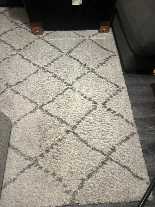 Buy & Sell Weoley Castle Birmingham - Photos for for sale large cream and Grey rug