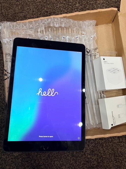 Buy & Sell Great Barr Sandwell - Photos for NEW Apple iPad 9th Generation 64GB, Wi-Fi