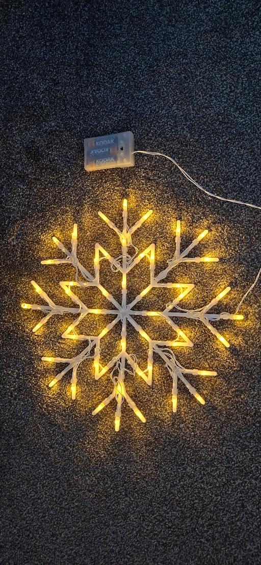 Buy & Sell Dudley Port Sandwell - Photos for Snowflake Warm White Christmas Light